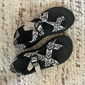 Chaco Sandlals size 6